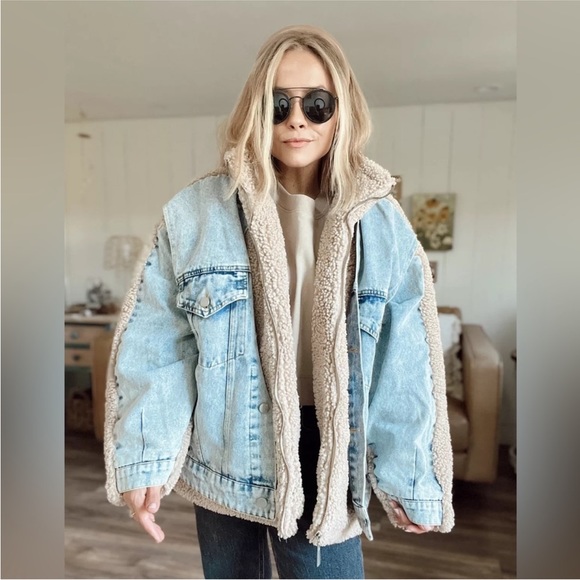 ANTHROPOLOGIE NWT BLANK NYC FUZZY WUZZY SHERPA DENIM JACKET 🔥 - Picture 3 of 7